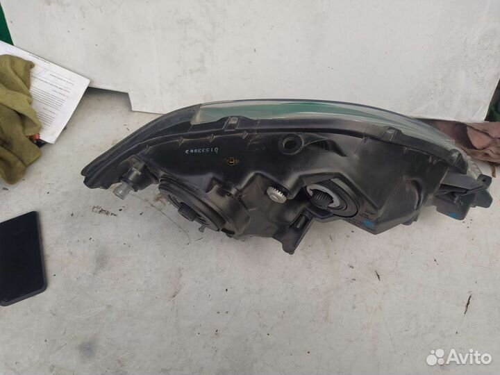 Фара левая Toyota Harrier Лексус рх 300 97-03