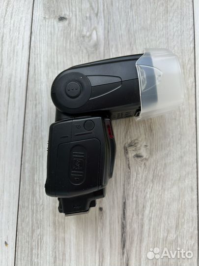 Вспышка Nikon sb 700