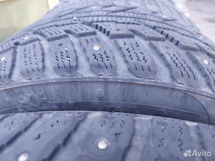 Kumho I'Zen RV Stud KC16 225/55 R18 100