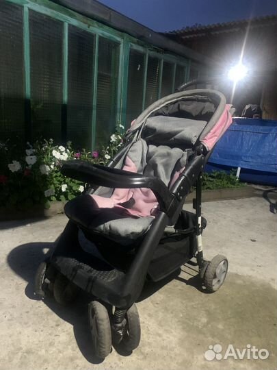 Прогулочная коляска