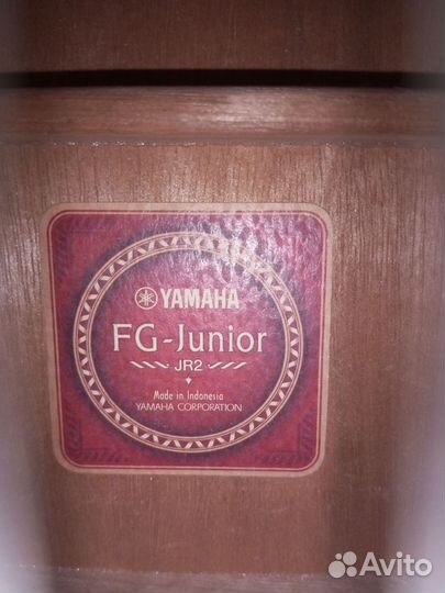 Гитара yamaha FG-Junior jr2