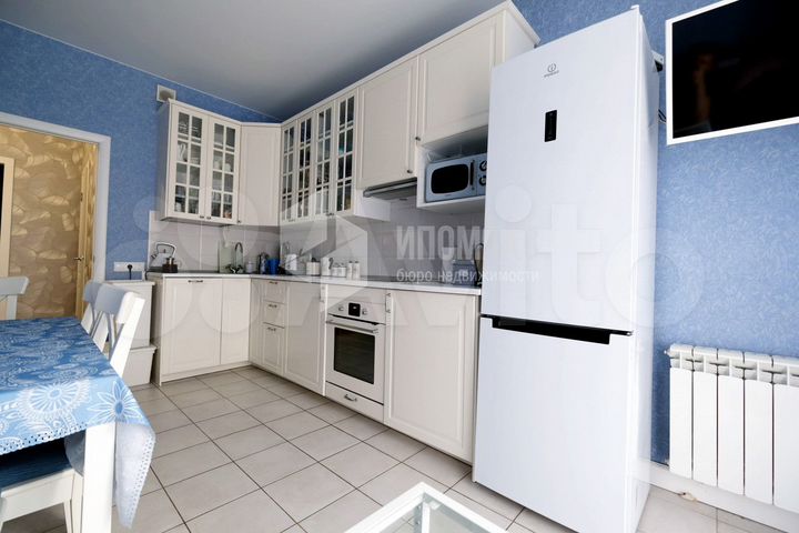 2-к. квартира, 55 м², 4/12 эт.