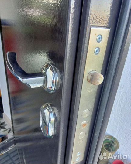 Замена замков замена личинки ремонт замка двери