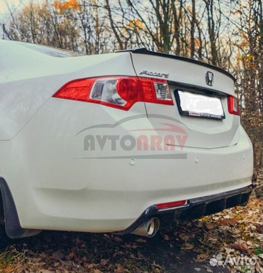 Диффузор Sport на задний бампер для Honda Accord 8