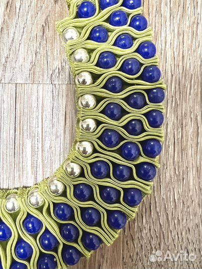 Воротник-ожерелье