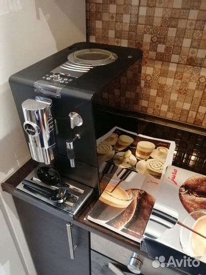 Кофемашина автоматическая Jura Ena 9 +aroma