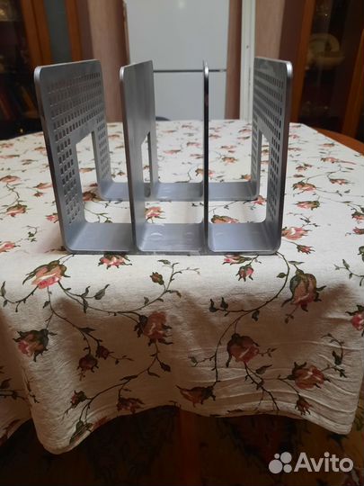 Разделитель для книг