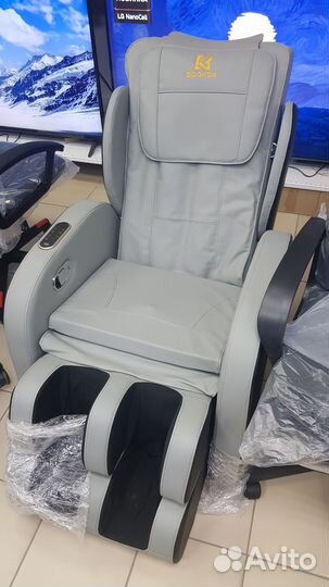 Массажное кресло Booker 838a новое