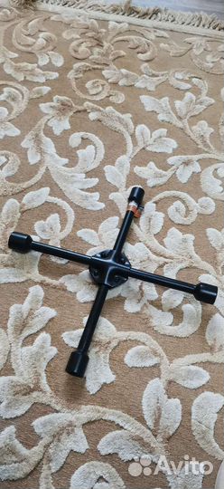 Ключ балонный крест