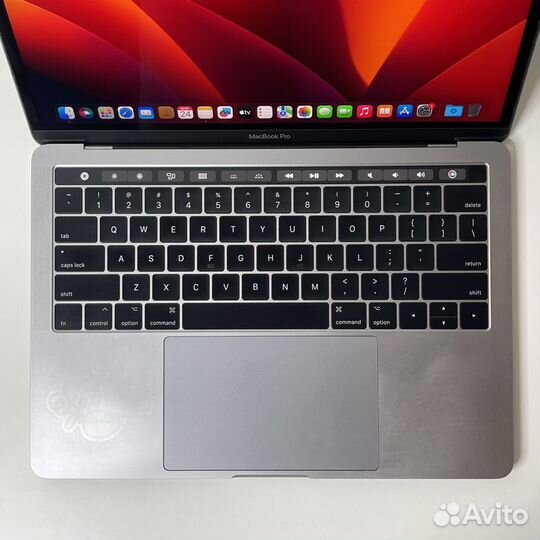 MacBook Pro 13 (2017), 1024 ГБ, Core i7, 3.5 ГГц, RAM 16 ГБ, Intel Iris Plus Graphics 650