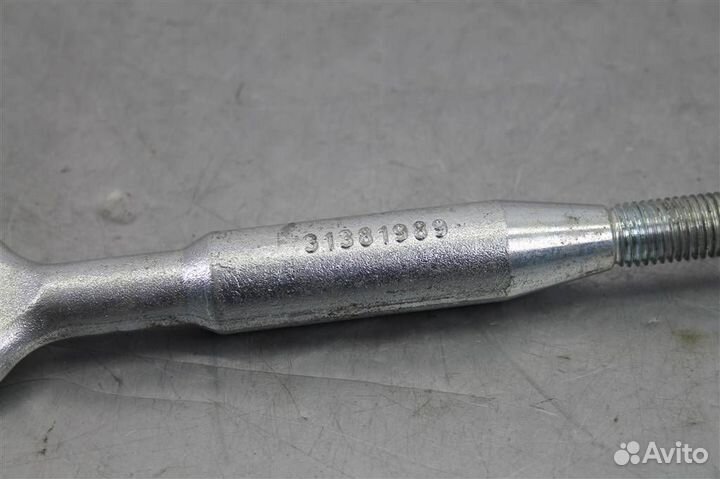 Крюк буксировочный Volvo XC90 2014-2019