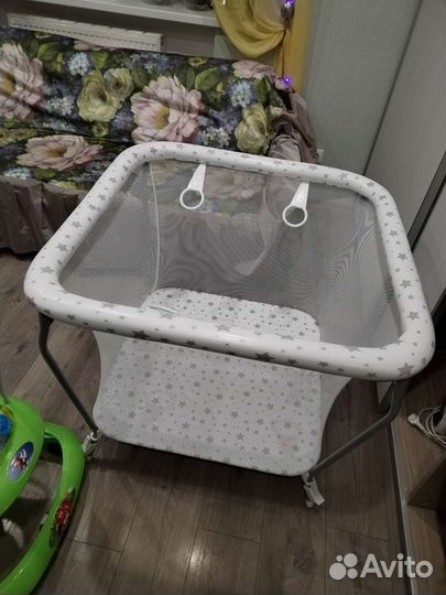 Манеж детский складной