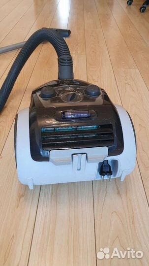 Пылесос Philips FC9073 мешковой