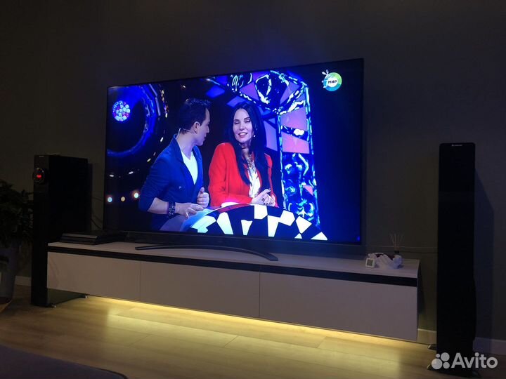 Подвесная тумба Nuit Blanche под тв (2,2 метра)