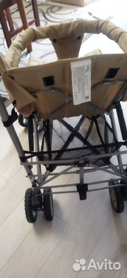 Прогулочная коляска трость