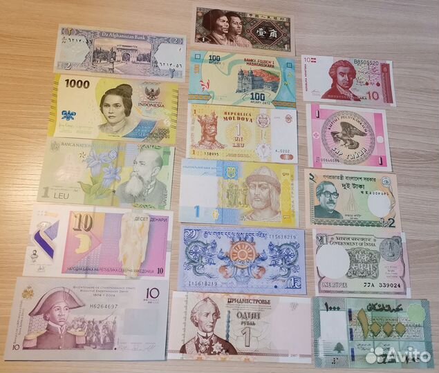 Набор банкнот 50 стран мира UNC