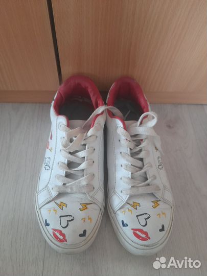 Кроссовки женские 36 бесплатно