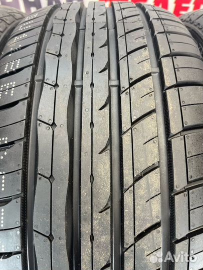 RoadX RXMotion U11 215/50 R17 95W