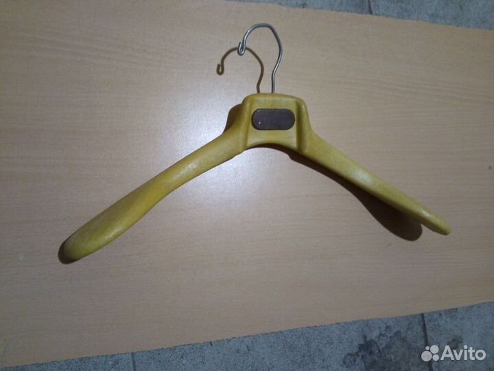Плечики для одежды бу