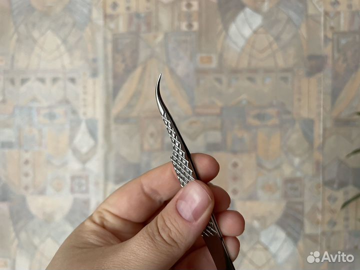 Пинцет для наращивания ресниц