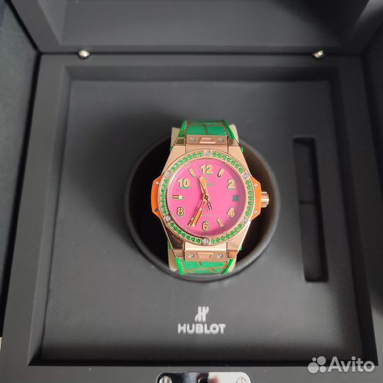 Женские Hublot Big Bang Pop Art Gold Apple