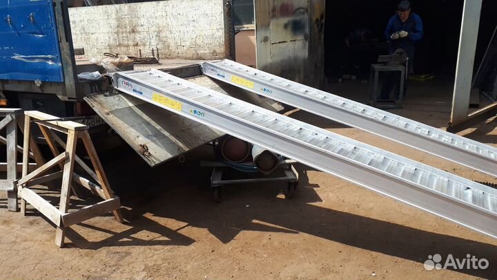 Погрузочный трап 4000 мм, 450 мм, производство