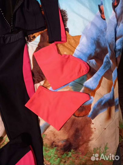 Костюм фигуриста