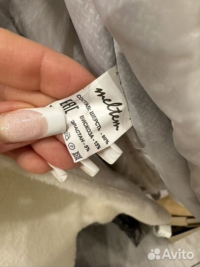 Шуба из эко меха белая