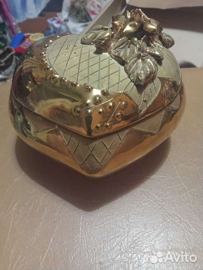 Шкатулка для украшений