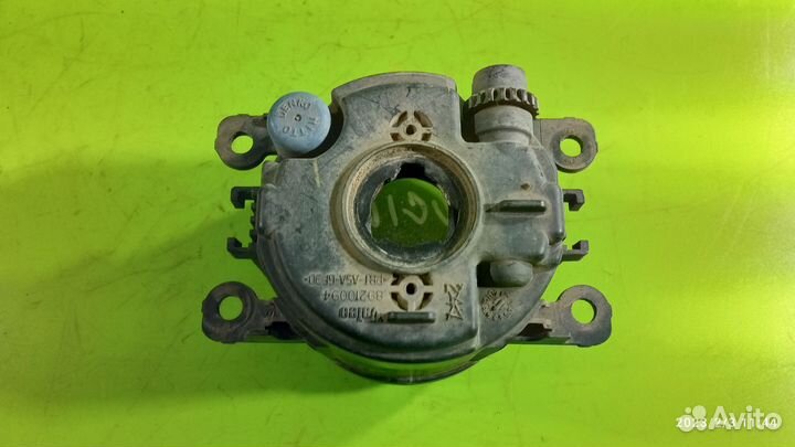 Фара противотуманная правая Ford Fusion 2002-2012