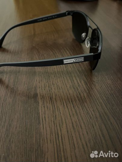 Солнцезащитные очки Emporio Armani оригинал
