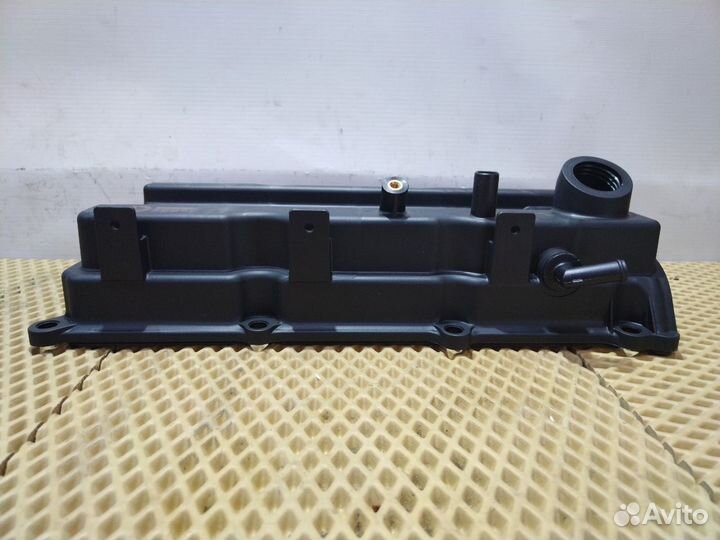 Клапанная крышка Navara/Pathfinder VQ40DE левая