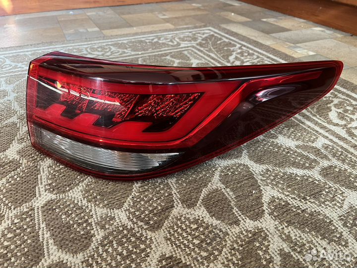 Задний правый фонарь киа рио 4