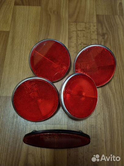 Катафоты / светоотражатели