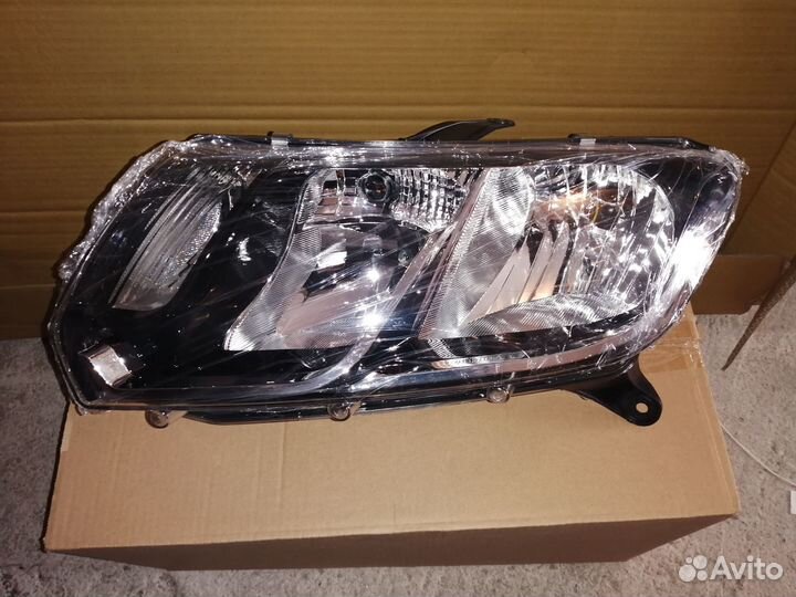 Туманка Renault Logan Nissan Almera