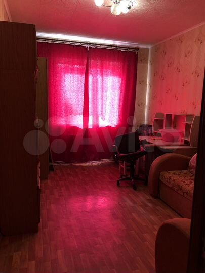 2-к. квартира, 43 м², 1/3 эт.