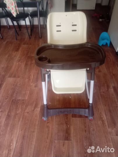 Детский столик для кормления бу