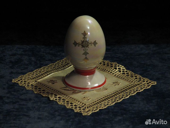 Фигурка. Статуэтка. Фарфор. Пасхальное яйцо