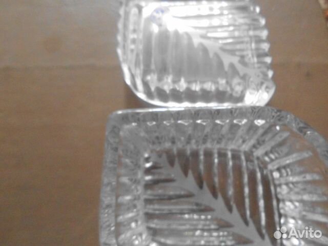 Подсвечник, шкатулка и сувениры