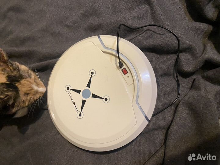 Робот пылесос