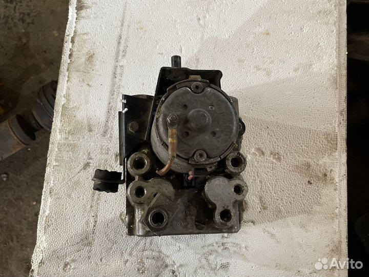 Блок абс BMW 39