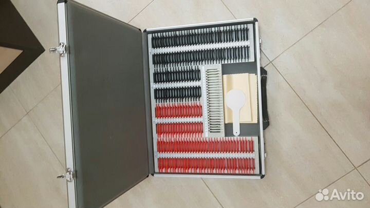 Набор пробных линз-чемодан оптометриста