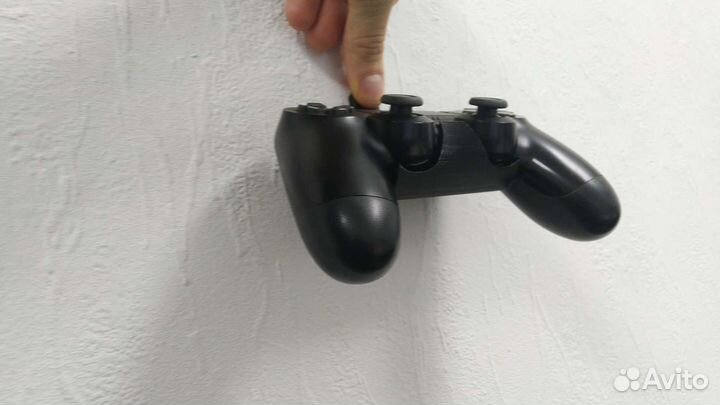 Настенный кронштейн для джойстика PS 4