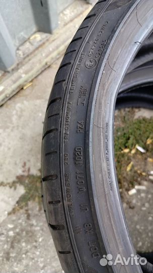 Pirelli P Zero 245/35 R19 93Y