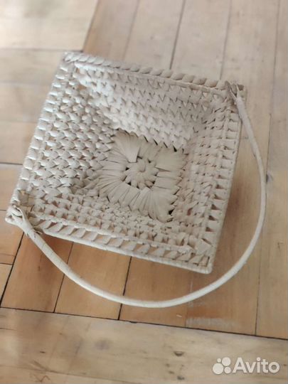 Корзина плетеная конфетница