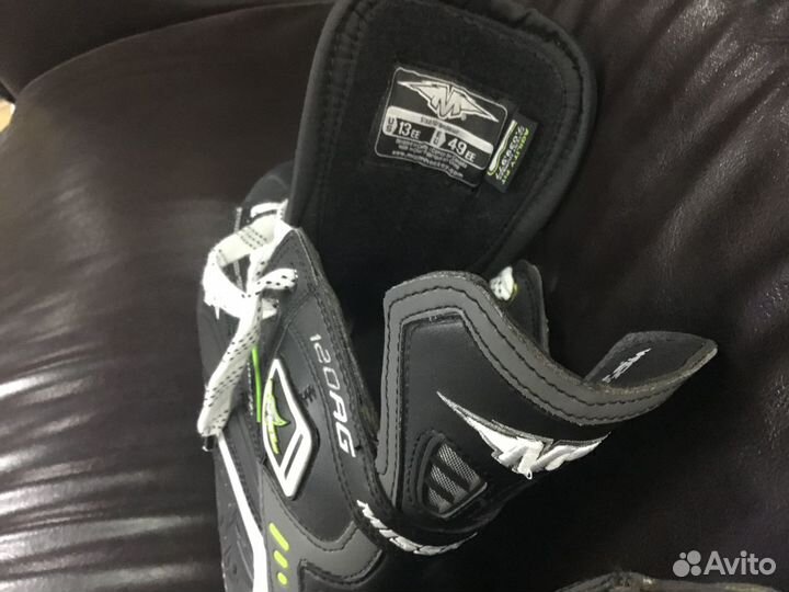 Хоккейные коньки Мission 120AG