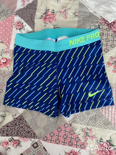 Шорты спортивные женские