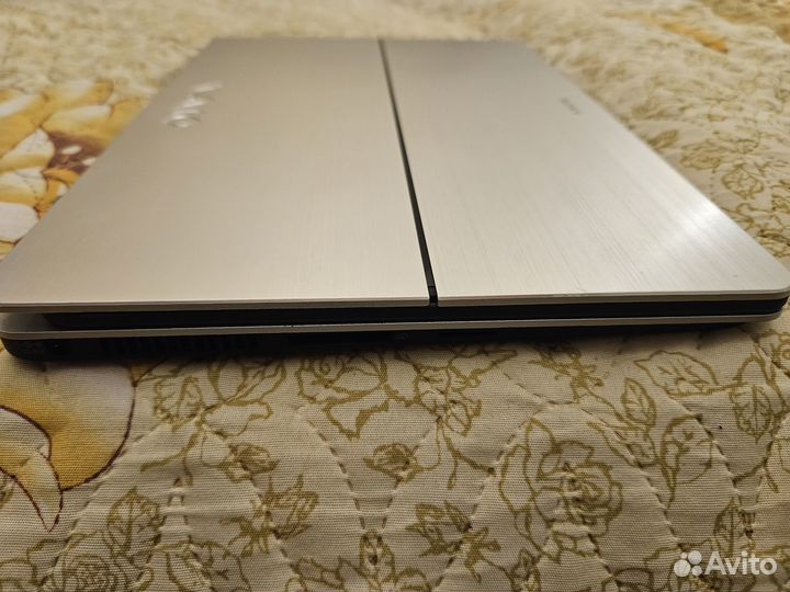 Sony vaio FIT 11A