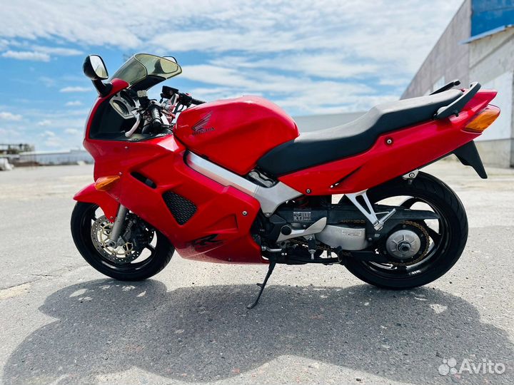 Honda VFR 800 FI 1999 из Европы птс РФ 23