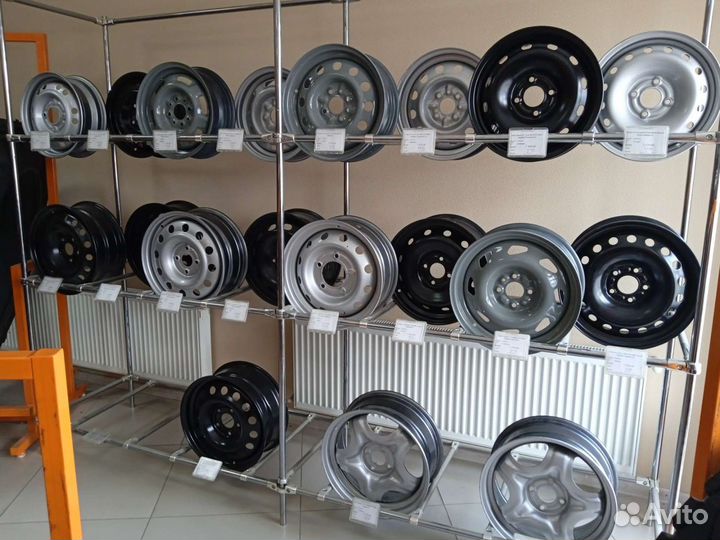 Диски грузовые 11.75-22.5 10/335 ET0 D281 Sunrise